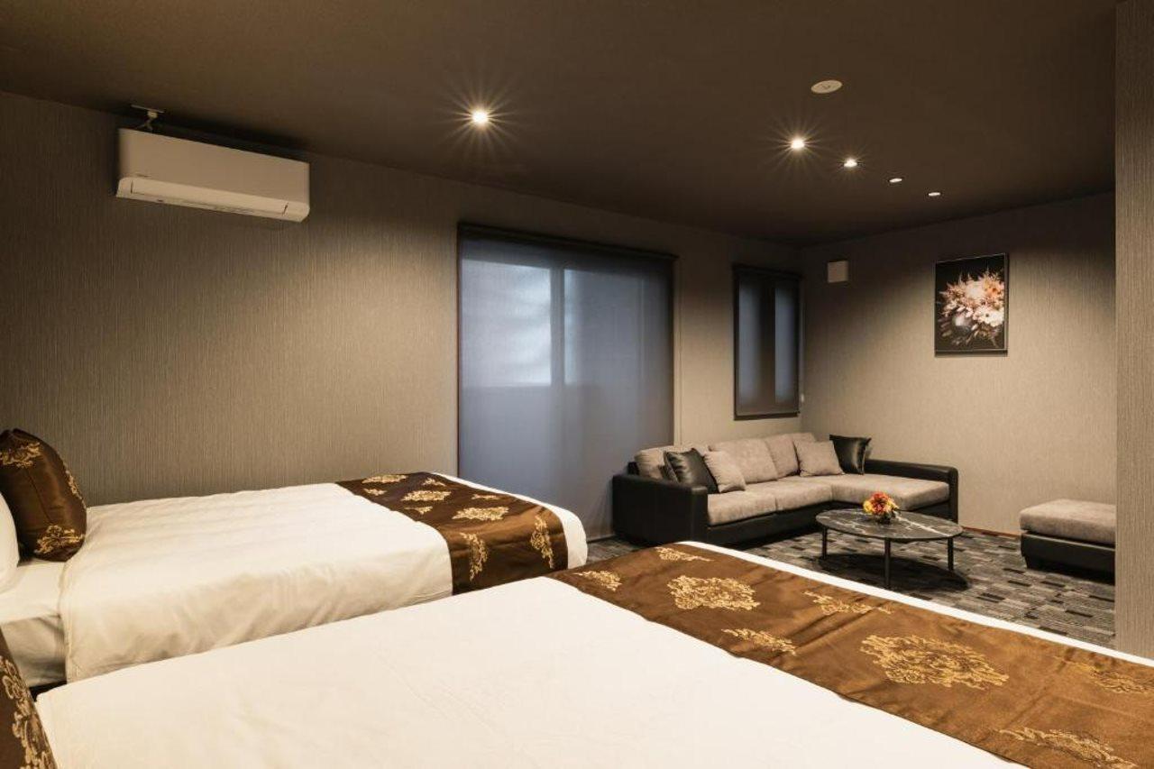 Grand Base Haruyoshi Aparthotel Fukuoka  Exterior photo