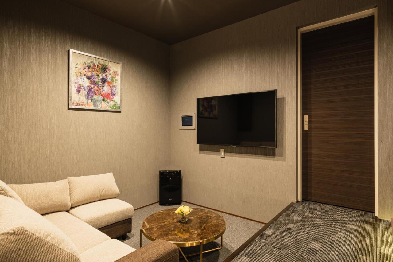 Grand Base Haruyoshi Aparthotel Fukuoka  Exterior photo