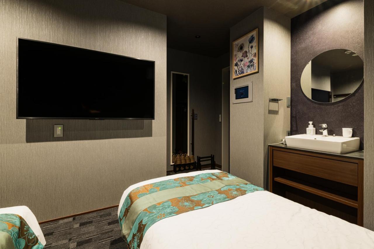 Grand Base Haruyoshi Aparthotel Fukuoka  Exterior photo